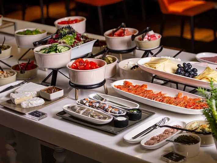 Breakfast buffet at the Movenpick hotel