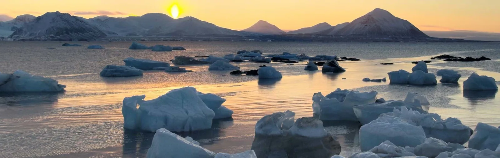 sunrise-in-the-arctic-spitsbergen_-svalbard-banner[1]