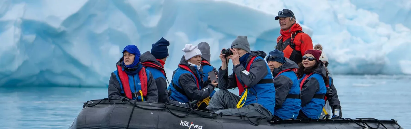 zodiac-cruising_-antarctica_-jamie-lafferty-dmap-banner[1]