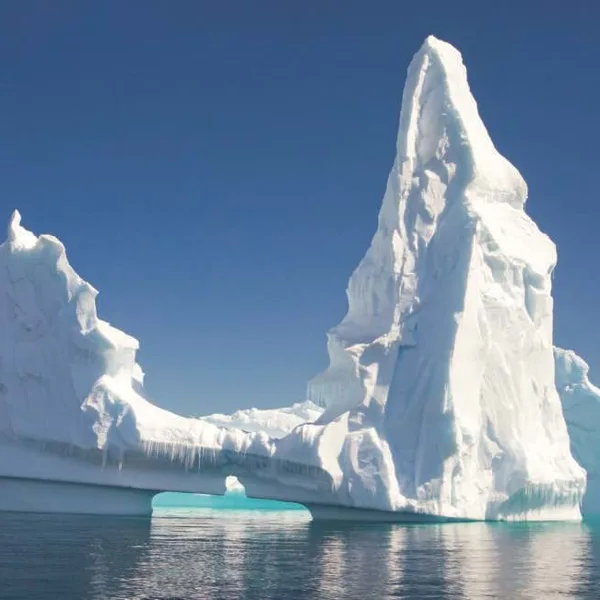 iceberg_-antarctica[1]