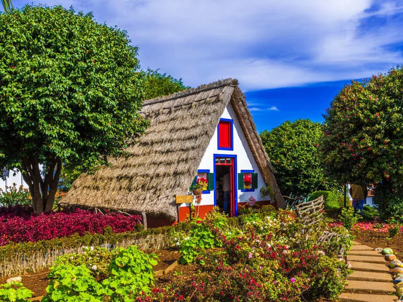 A-frame house in Santana