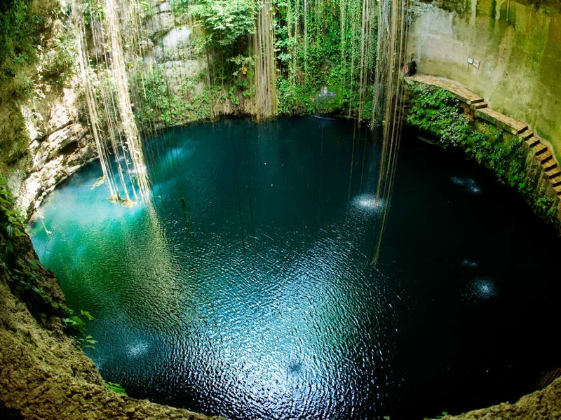 Cenote Ik kil