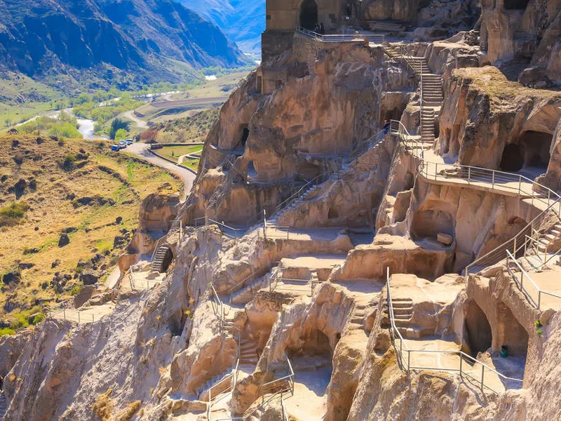 Vardzia Cave town