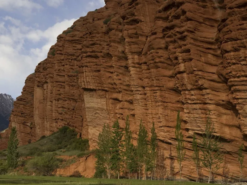 Djety Oguz Gorge