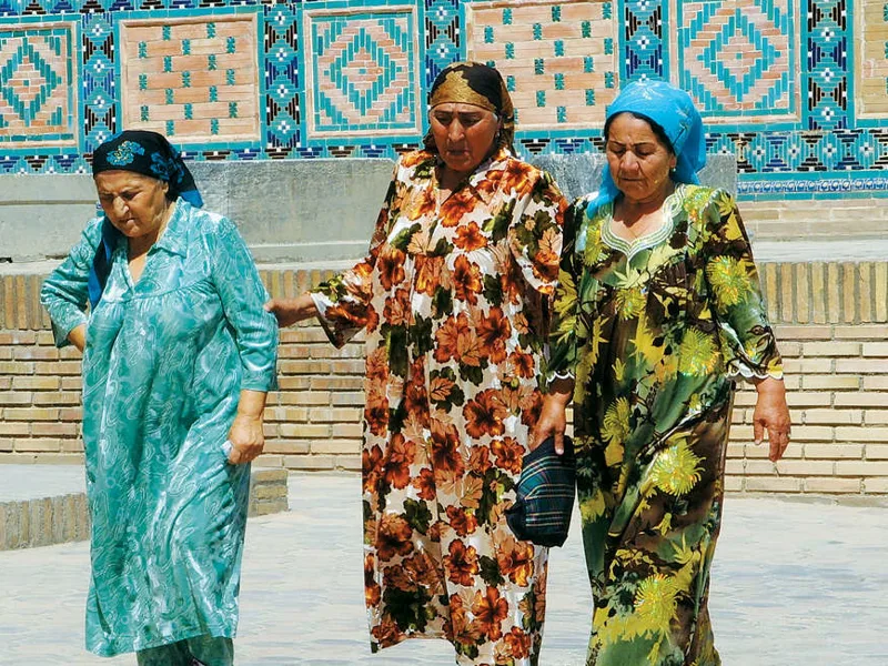Local Uzbek women
