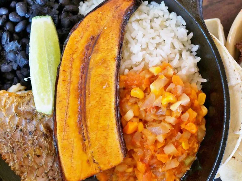 Traditional casado