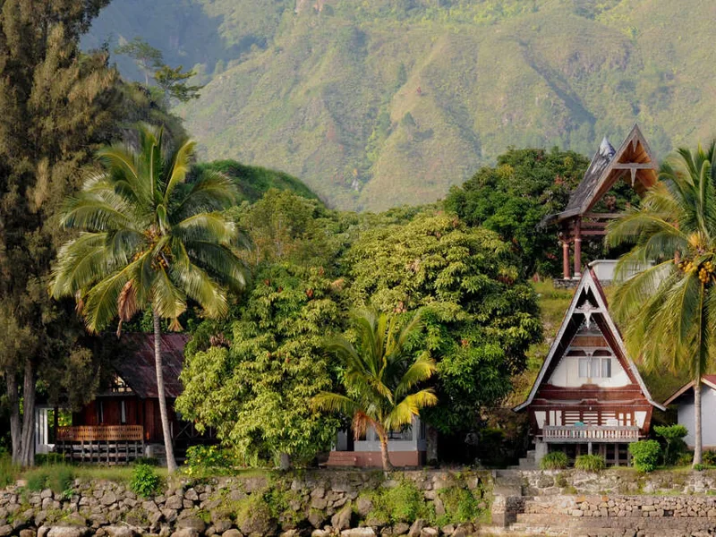 Tuk Tuk - Lake Toba