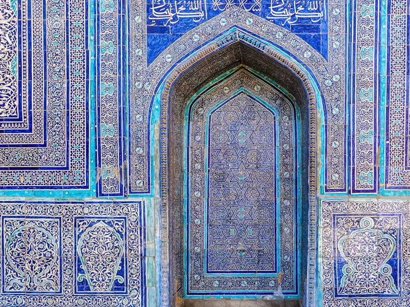 Uzbek doorway