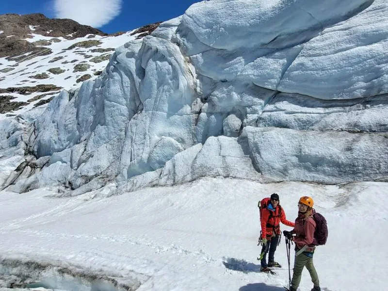 Creston Ice trek