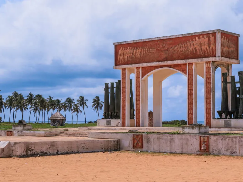 Gate of no return, monument to the slave trade