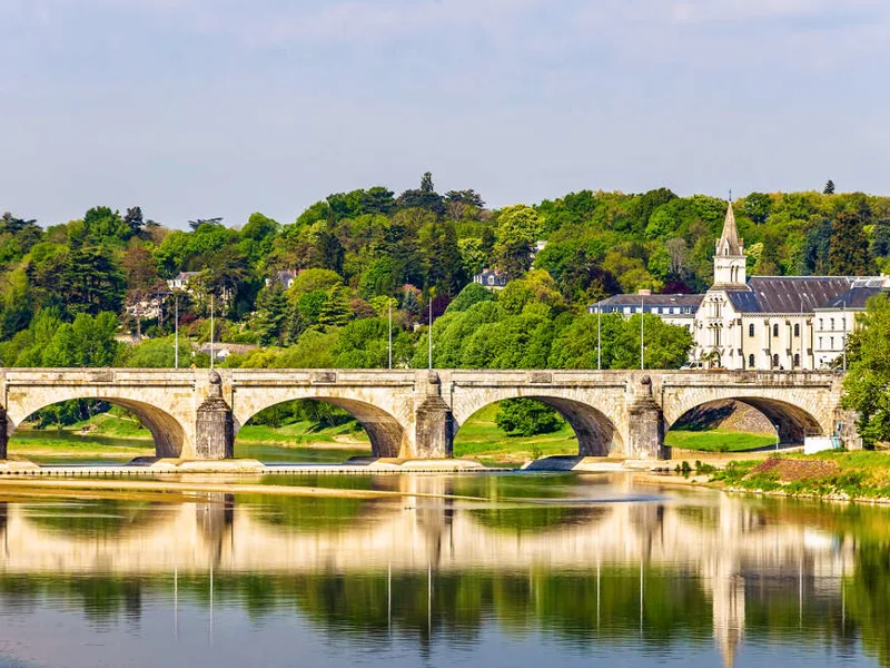 Pont Wilson on the Loire in Tours